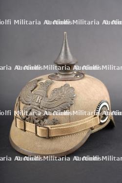 Casque à pointe prussien ersatz en liège recouvert de toile. Prussian ersatz pickelhaube in cork covered with canvas