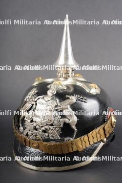 Casque à pointe d'officier de Pionnier du Wurttemberg. Officer’s Pickelhaube of a Württemberg Pioneer unit.