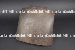 Plastron de cuirasse de guetteur allemande Sappenpanzer. Breastplate from a German sentry cuirass, Sappenpanzer.