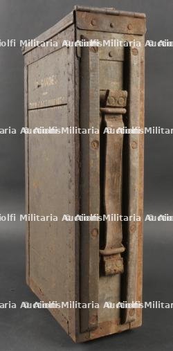 Boite Hotchkiss et bretelles. Hotchkiss ammunition box and straps — photo 9