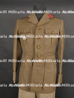 Lot d'uniformes. Uniforms set. — photo 2