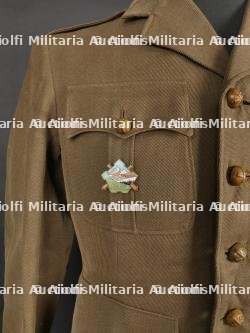Lot d'uniformes. Uniforms set. — miniature 5