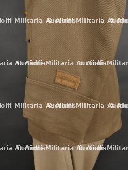Lot d'uniformes. Uniforms set. — miniature 11