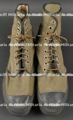 Chaussures de brousse Extrême Orient. Far East jungle shoes — miniature 3