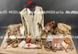 Lot d'équipements France 40. French 40 equipment.