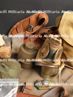 Lot d'équipements France 40. French 40 equipment. — miniature 5