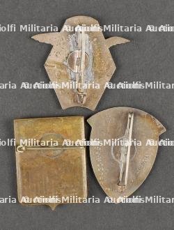 Lot d'insignes RIF et RIA. Insignia set. — photo 7