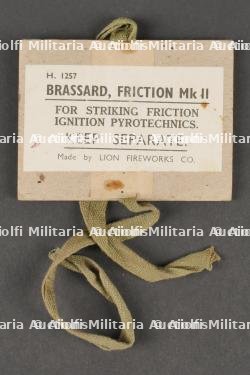 Brassard à friction et codes. Friction armband and codes — photo 3