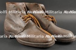 Paire de brodequins 1917. French 1917 boots. — photo 3