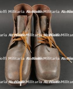 Paire de brodequins 1917. French 1917 boots. — miniature 4
