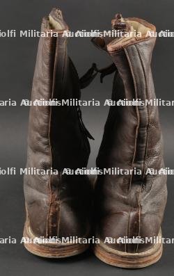 Paire de bottes de vol fourrées Airlux. Airlux lined flight boots. — miniature 4