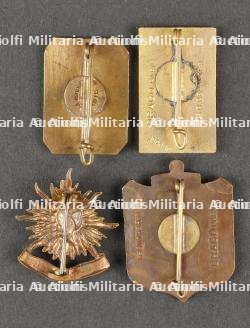 Lot d'insignes divers. Lot of various insignia. — photo 5