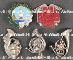 Lot d'insignes divers. Lot of various insignia. — photo 6