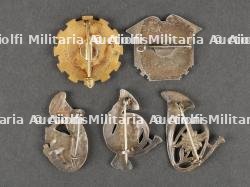 Lot d'insignes divers. Lot of various insignia. — miniature 7