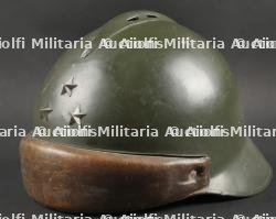 Casque modèle 45 du Général Girot de Langlade. Model 45 helmet of General Girot de Langlade