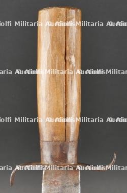 Poignard Vietminh. Viet Minh dagger recovered by a nurse — photo 6