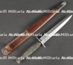 Dague Le Commando. Le Commando dagger