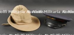 Ensemble de coiffures. Headgear set