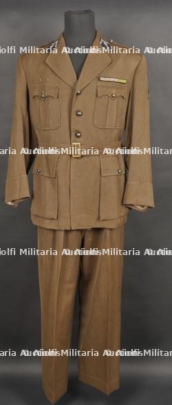 Uniforme 1 RHP Tailleur Hanoi. 1st RHP uniform tailor Hanoi