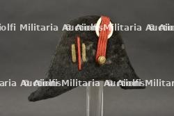 Ensemble de miniatures de bicornes et sabretache — photo 3