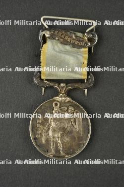 Médaille de Crimée 1854 avec agrafe Sébastopol — photo 1