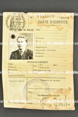 Médailles et documents de la Résistance — photo 2