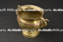 Coupe en artisanat de tranchée avec attributs Russes — photo 5