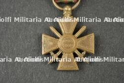 Lot de 3 médailles et 1 réduction 1914-1918 dont Orient — photo 2