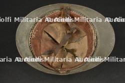 Lot de 3 casques Adrian modèle 1915 — photo 2