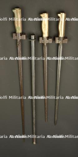 Lot de 3 baïonnettes Lebel 1886 — photo 3