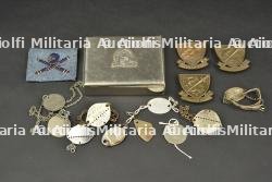 Insignes et plaques d'identités — photo 1
