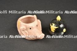 Pot à moutarde tête de cochon à casque à pointe — miniature 3