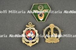 Lot de 3 insignes Bases Opérations