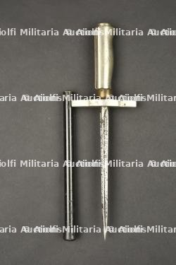 Dague stylet de combat à partir d'une baïonnette M1886 — miniature 3