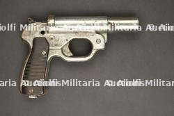 Pistolet lance fusée allemand.