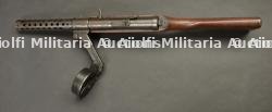 Pistolet mitrailleur MP18-1.