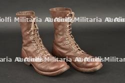 Bottes de saut.
