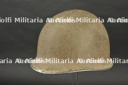Coque de casque à impact.