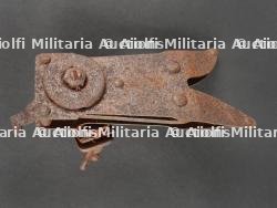 Coupe barbelé pour le fusil russe Mosin-Nagant. Barbed wire cutter for the Russian Mosin-Nagant rifle — miniature 2