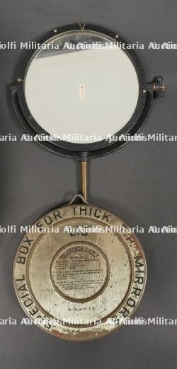 Heliographe anglais ww2 dans sa sacoche avec trépied. British WW2 heliograph in its carrying case with tripod — miniature 14