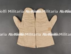 Paire de moufles du 34e RI. Pair of Mittens, 34th Infantry Regiment — photo 3