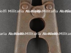 Pince coupante allemande dans son étui en toile. German Wire Cutters with Canvas Case — photo 11