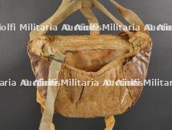 Masque anti-gaz français M2 dans sa pochette. French M2 Gas Mask in Carrying Pouch — miniature 11