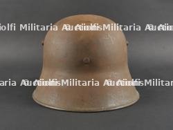 Casque allemand Stahlhelm M1916 avec sa jugulaire. German M1916 Stahlhelm with Chinstrap — photo 4