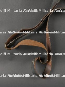 Etui jambon de révolver d'ordonnance modèle 1892 avec ceinture et bretelle. Model 1892 Service Revolver Holster with Belt and Strap — photo 3