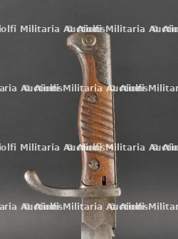 Lot de 2 baïonnettes allemandes 98-05 dont une à dents de scie. Lot of Two German 98/05 Bayonets, One Sawback Model — miniature 14