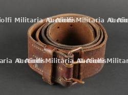 Brelage français cuir marron riveté. Brown Leather French Equipment Harness, Riveted Construction — miniature 6