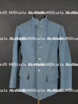 Vareuse française modèle 1914 bleu horizon. Blue Horizon French Model 1914 Tunic