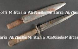 Poignard de combat allemand. German Combat Dagger