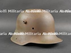 Casque allemand Stahlhelm M1916 avec impact. German M1916 Stahlhelm with Impact — photo 2